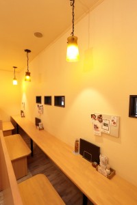 草間カフェ内観4